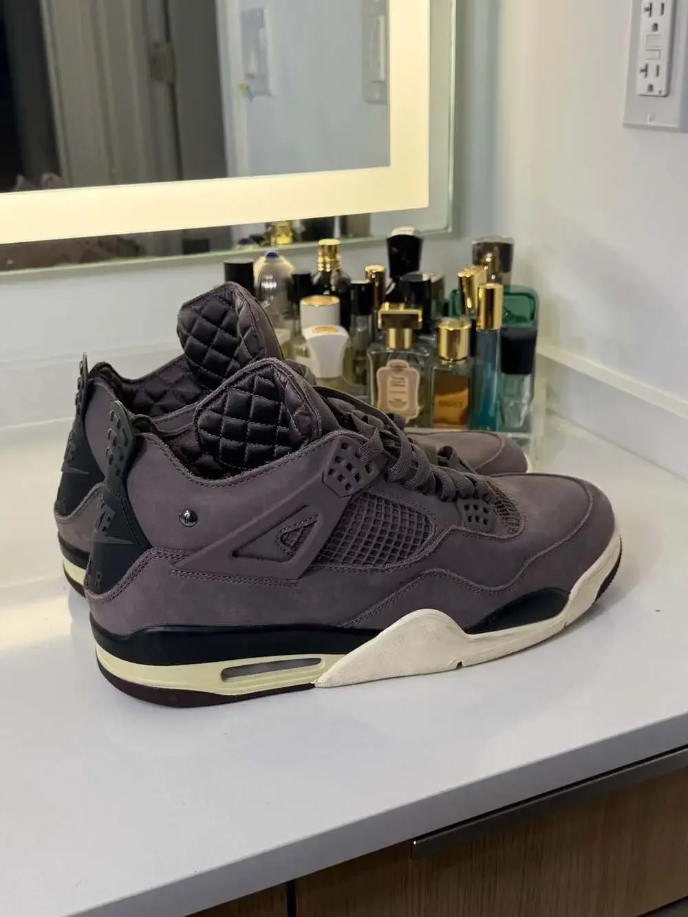 A Ma Maniére x Air Jordan 4 Retro SP 'Violet Ore'